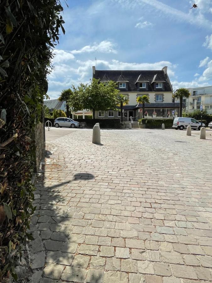 Hotel De La Cale Fouesnant Bagian luar foto